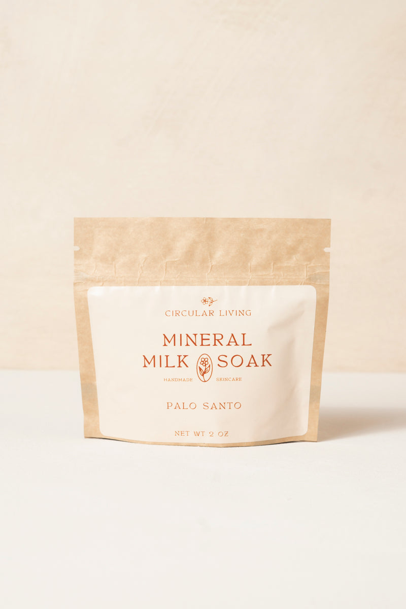 Mineral Milk Soak Sachet, Palo Santo
